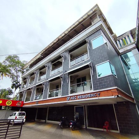 Aec Residency Hotel Alappuzha Ngoại thất bức ảnh