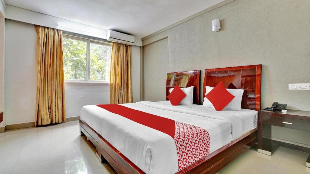 Aec Residency Hotel Alappuzha Ngoại thất bức ảnh