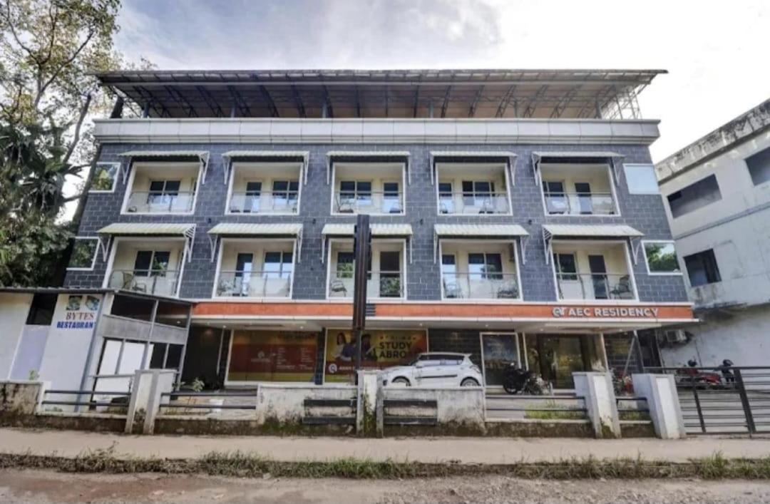 Aec Residency Hotel Alappuzha Ngoại thất bức ảnh